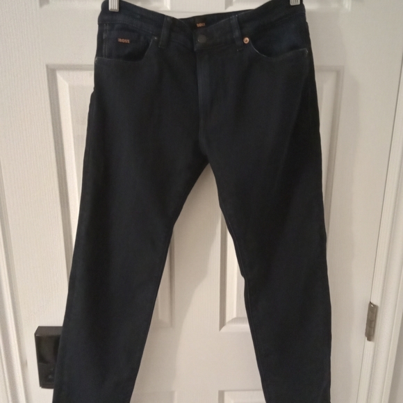 BOSS Jeans - Picture 1 of 3